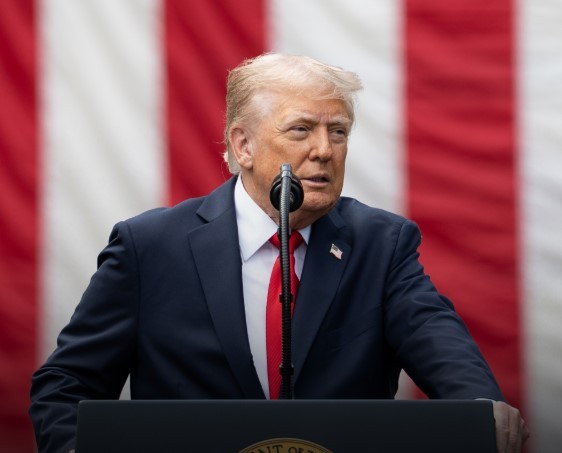 Trump says Xi won’t move on Taiwan, links China policy to nukes, oil